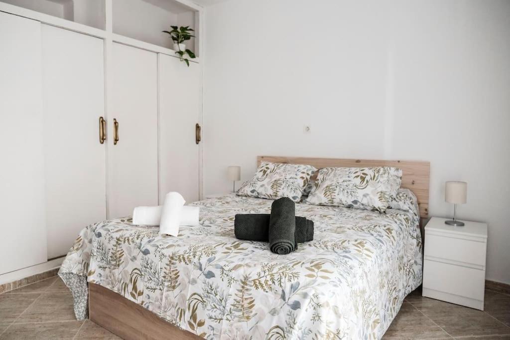 הואלבה Apartamento A 100M Del Ayuntamiento מראה חיצוני תמונה